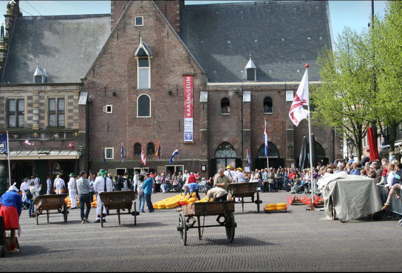 Cottage Geestmerambacht, Een Nieuw Vrijstaande Sfeervol En Landelijk Gelegen VakantiewoningKoedijk エクステリア 写真